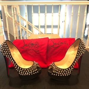 Christian Louboutin Lady Peep Spikes